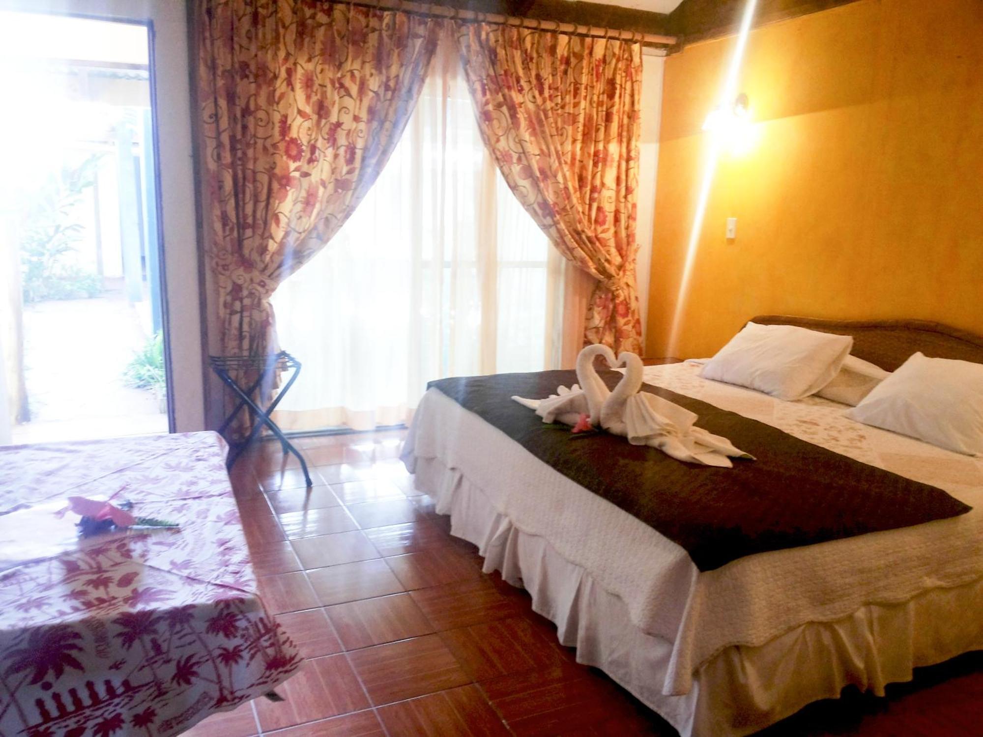 Tupa Hotel Hanga Roa Pokój zdjęcie